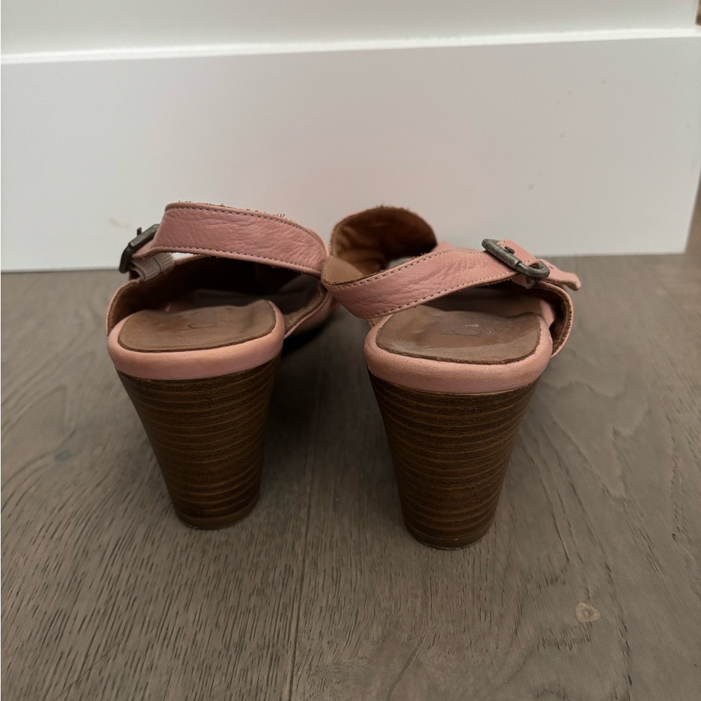 Bueno Brand Chloe - Stylish Pink and Coral Women's Slingback Heels - Picture 5 of 7